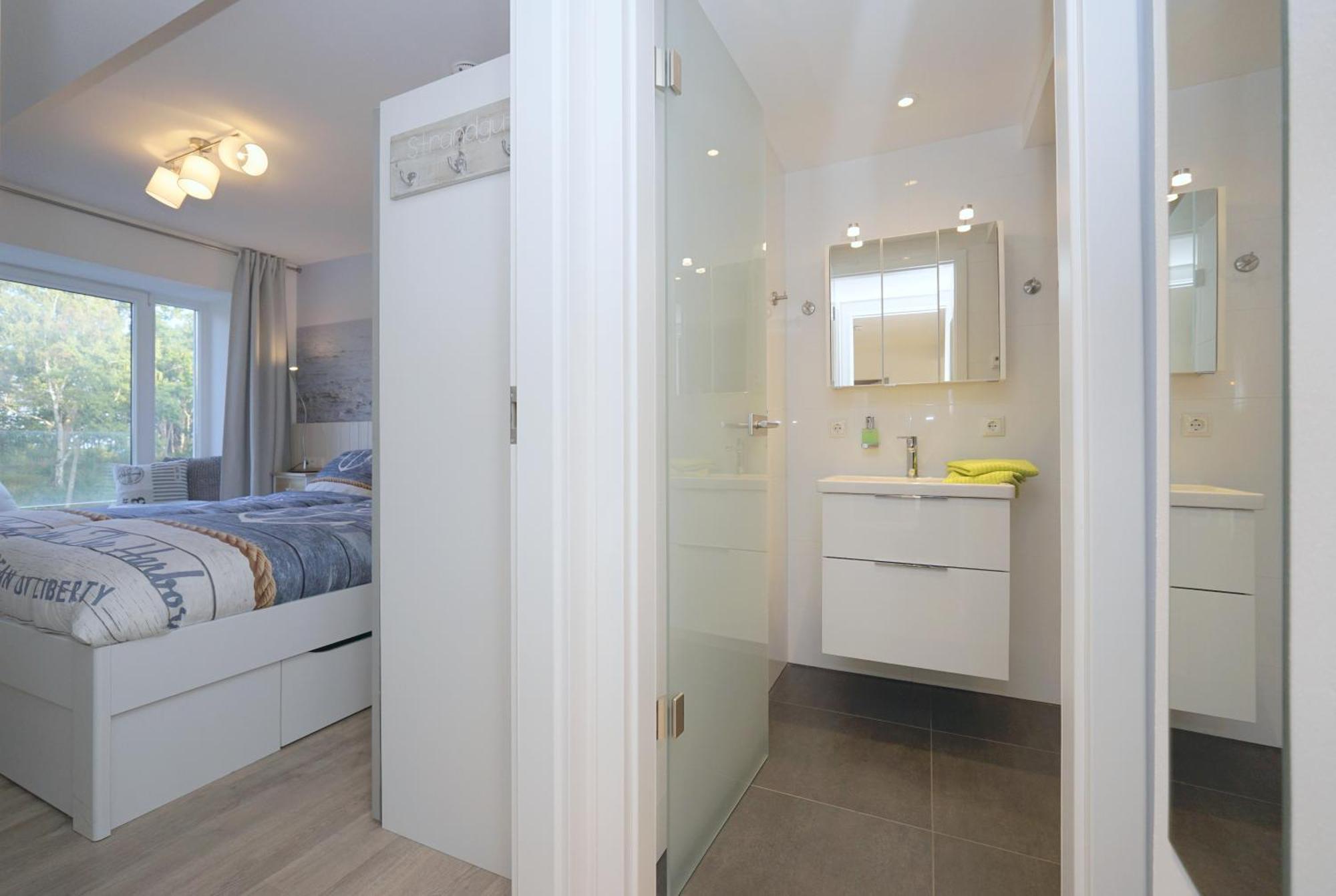 Traum Fewo Strandliebe Mit Meerblick, 3 Schlafzimmer, 2 Baeder 宾茨 外观 照片